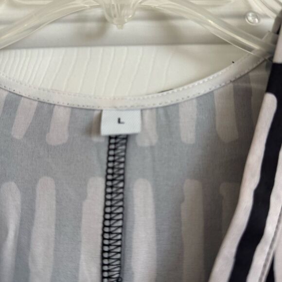 Black and White Striped Maxi Dress - Picture 2 of 3